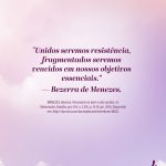 Ao fundo, um céu com muitas nuvens em tons de lilás, rosa e branco, ambienta a imagem. No centro da tela aparece uma citação de Bezerra de Menezes, retirada do periódico Reformador, edição de janeiro de 2016: 